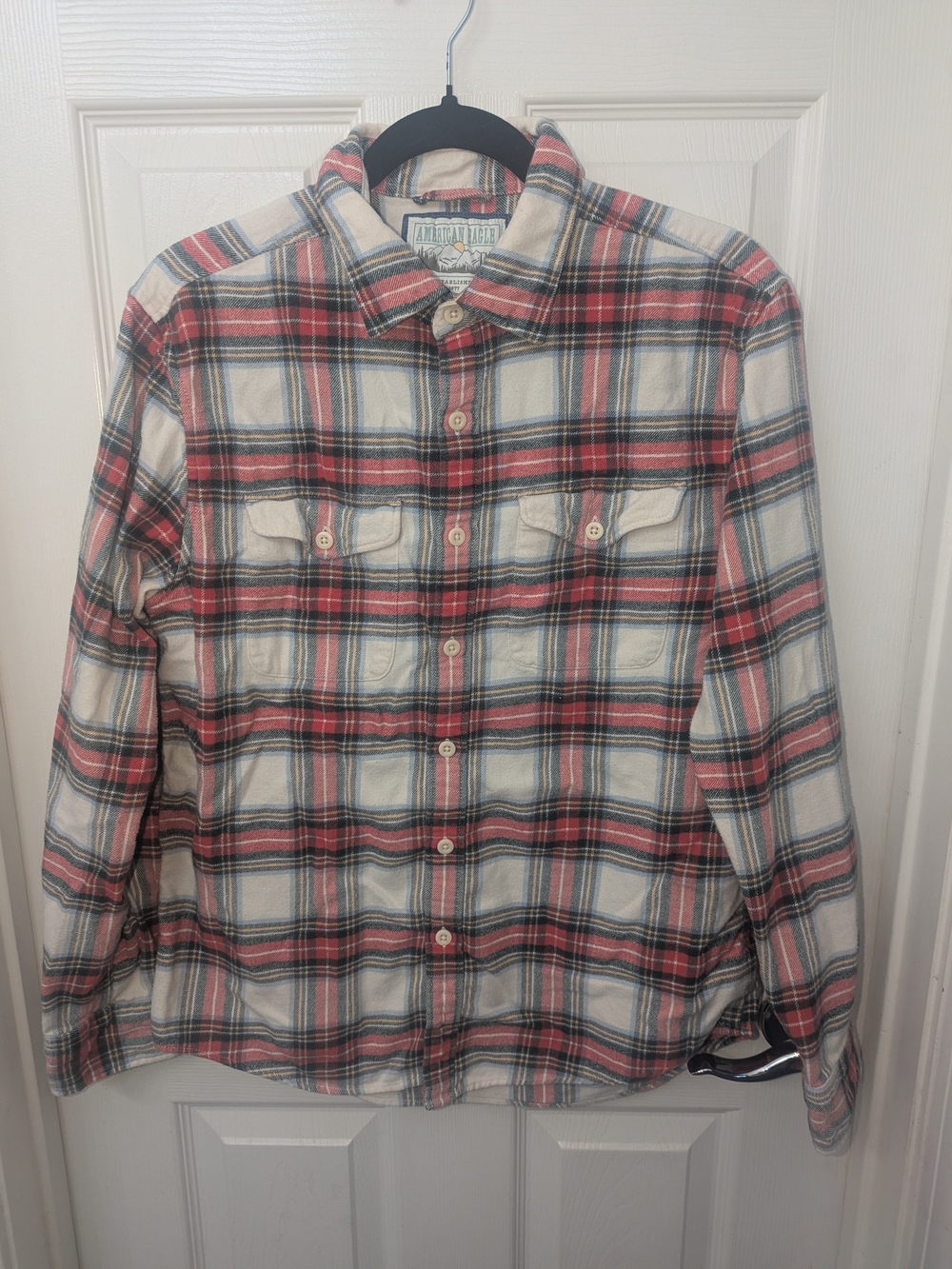 American Eagle Red & Cream Plaid Flannel Shirt - Men